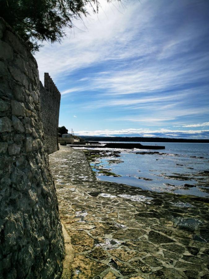 Ivan B&B, 5 Star Superior Room, Near The See And Park Novigrad  ภายนอก รูปภาพ
