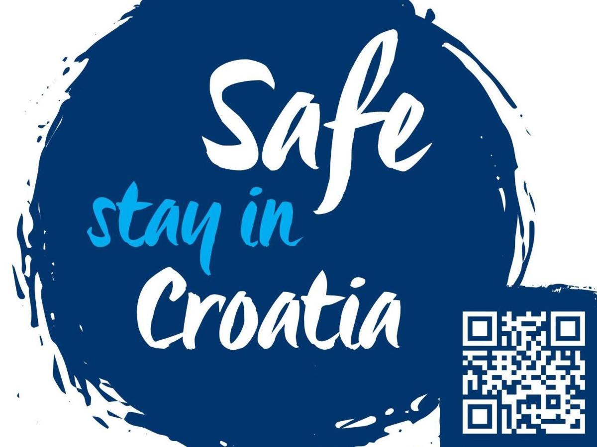 Ivan B&B, 5 Star Superior Room, Near The See And Park Novigrad  ภายนอก รูปภาพ