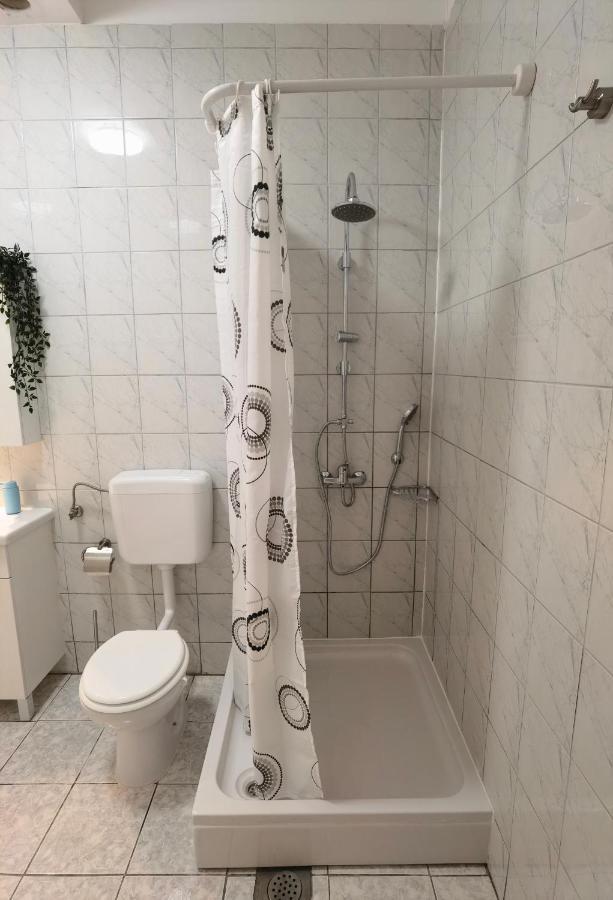 Ivan B&B, 5 Star Superior Room, Near The See And Park Novigrad  ภายนอก รูปภาพ