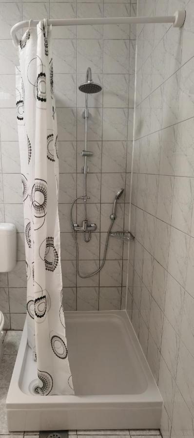 Ivan B&B, 5 Star Superior Room, Near The See And Park Novigrad  ภายนอก รูปภาพ